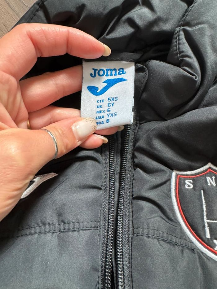 Doudoune sans manches Joma 6 ans impeccable - photo numéro 3