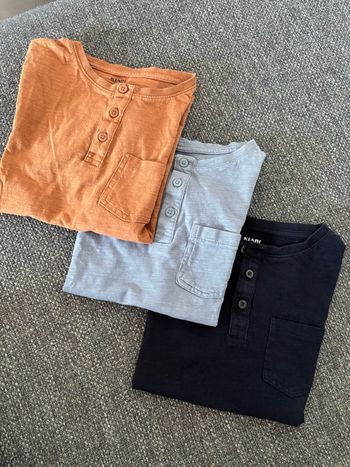 Lot 3 tshirts col tunisien 8 ans 