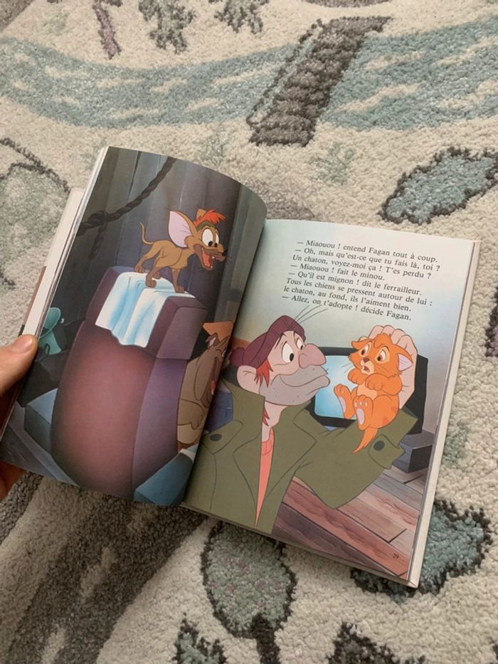 Livre "Oliver & Compagnie" 📚 - photo numéro 3
