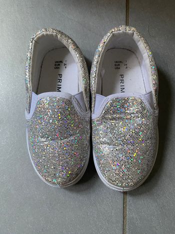 Chaussure taille 24