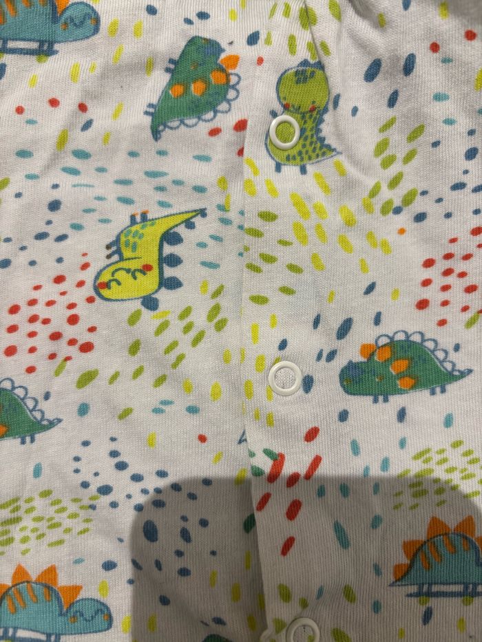 T-shirt « Du pareil au même » 9 mois - photo numéro 4