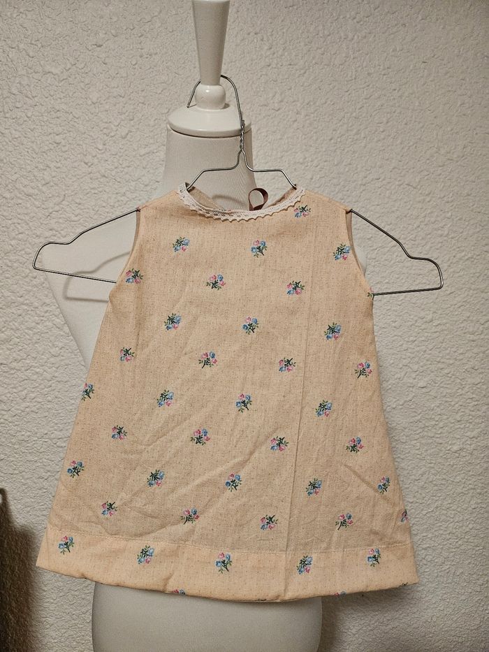Robe vintage 6-9 mois neuve