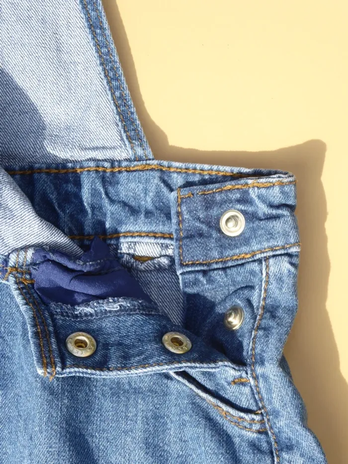 robe jeans (genre salopette) - photo numéro 3