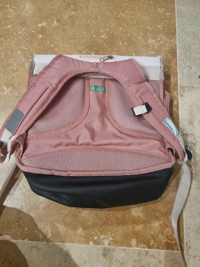 Cartable fille + trousse - photo numéro 4
