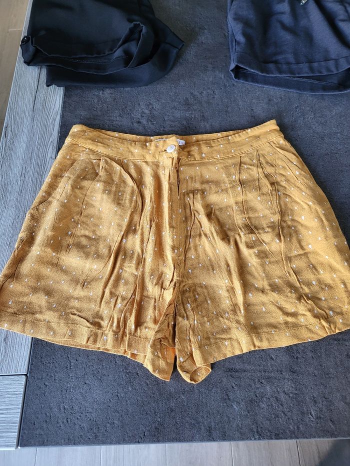 Lot 6 shorts taille 36 - photo numéro 3