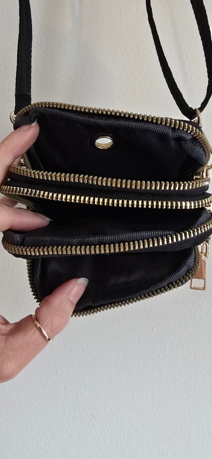 Petit sac noir - photo numéro 4
