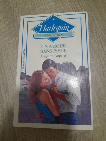 Livre harlequin " Un amour sans issue "