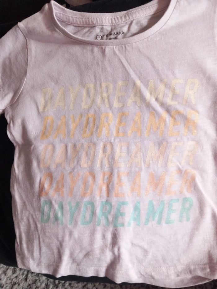 T-shirt taille 12/18mois 86cm primark - photo numéro 1