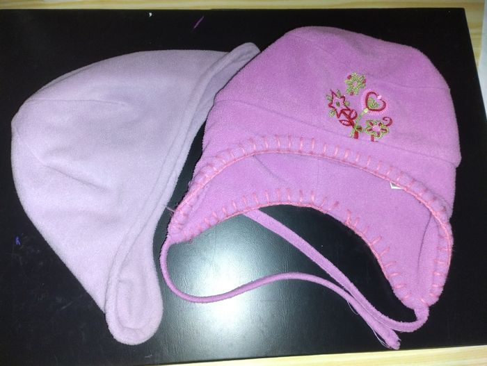 Lot de 2 bonnets fille 4-6ans