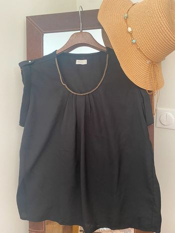 Jolie blouse de la marque ARKitect