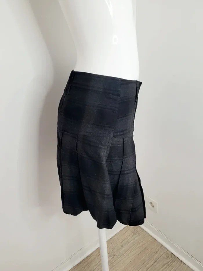 Jolie jupe Ichi taille M (38) - photo numéro 3