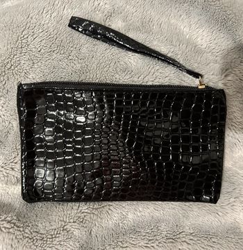 Pochette effet croco