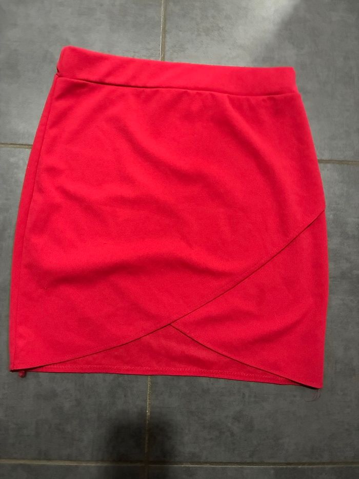 jupe courte rouge