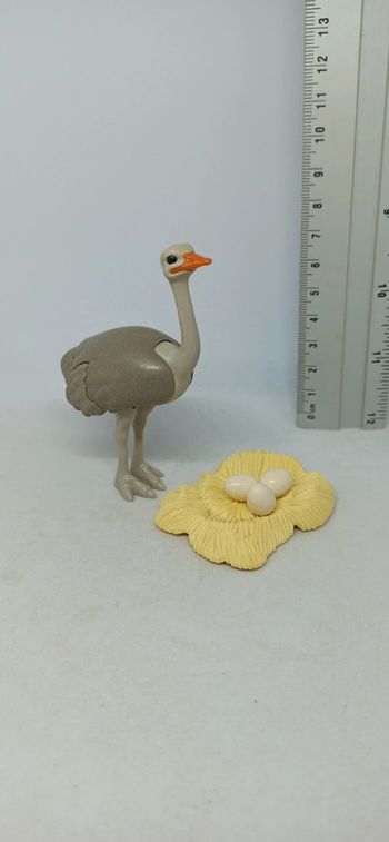 Autruche avec œufs et nid playmobil