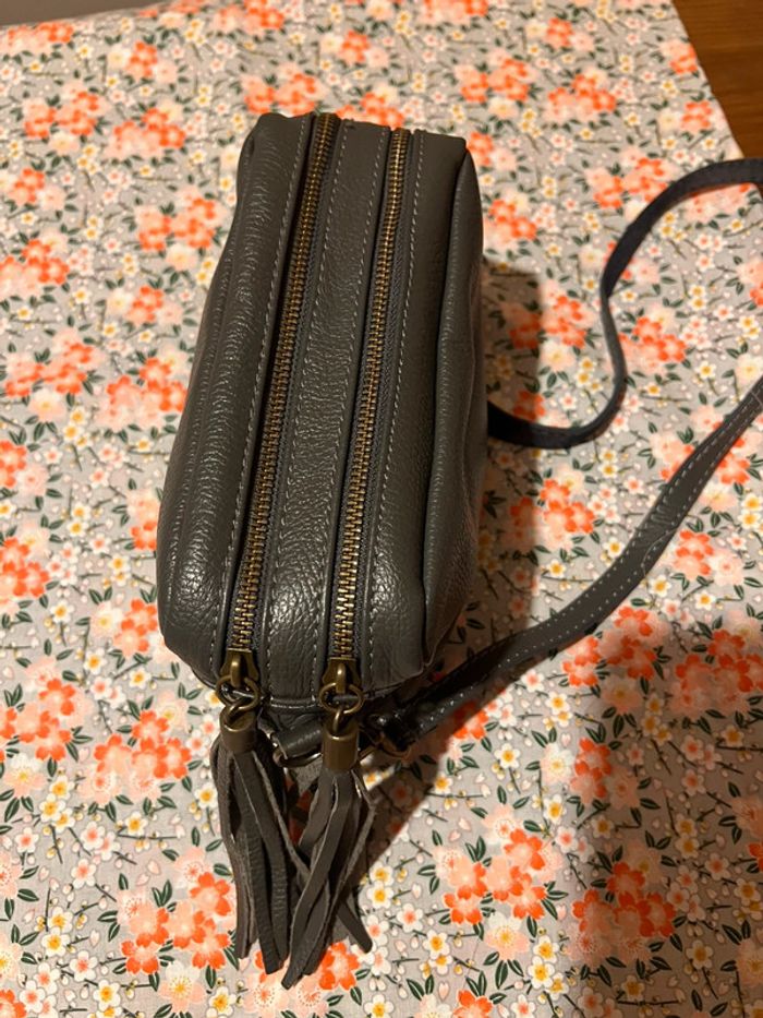 Joli sac cuir gris - photo numéro 3