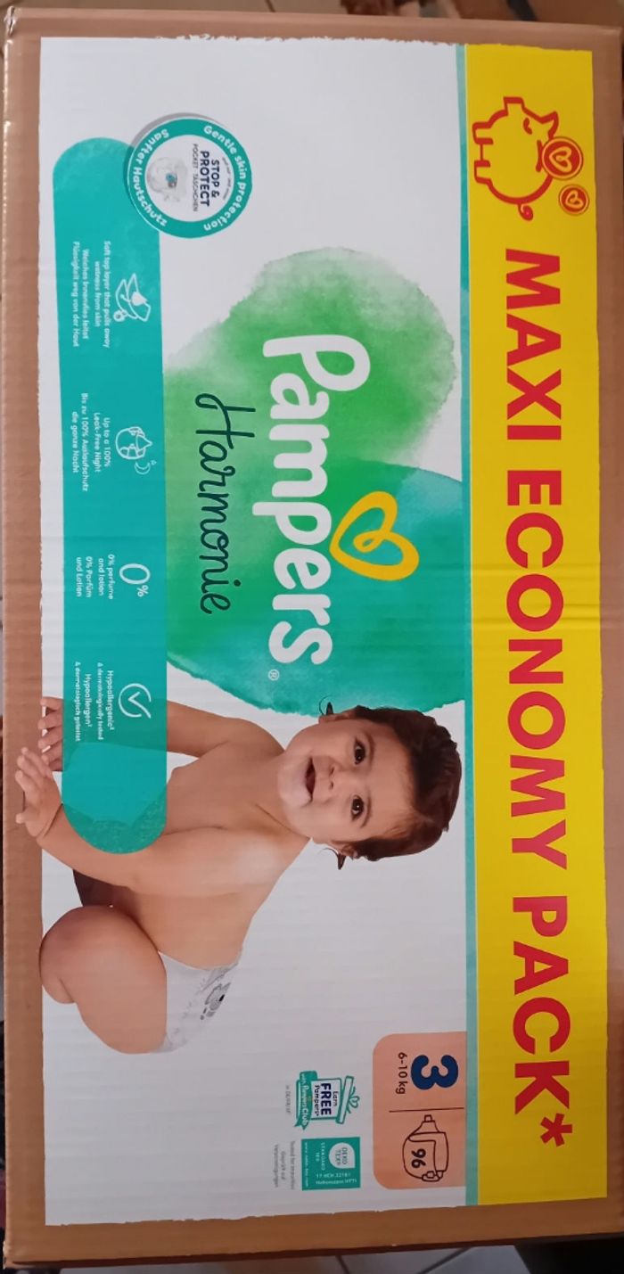 96 Pampers harmonie taille 3