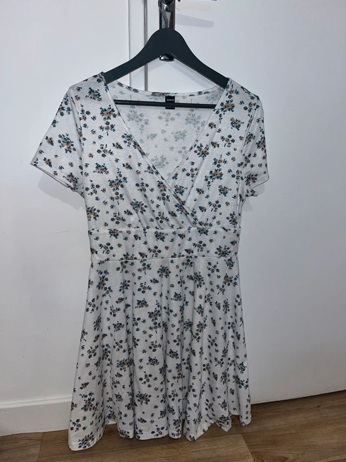 Robe fleurie