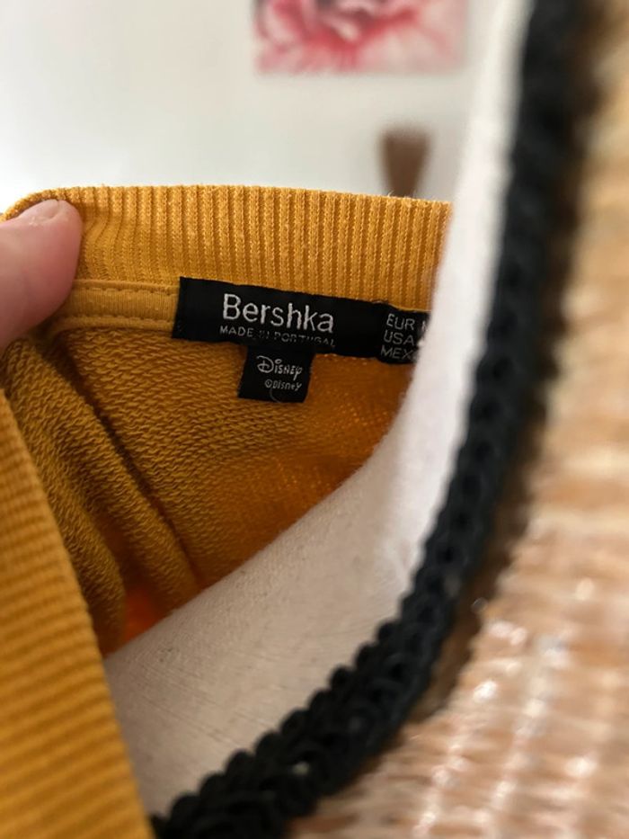 Sweat Mickey bershka - photo numéro 3