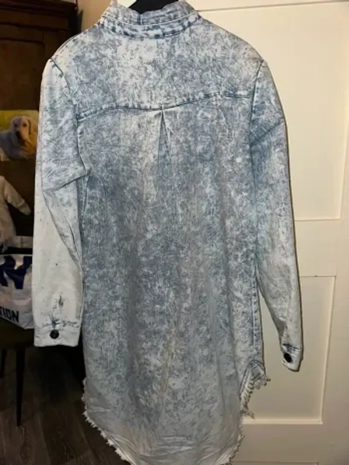 Veste longue en jeans - photo numéro 2