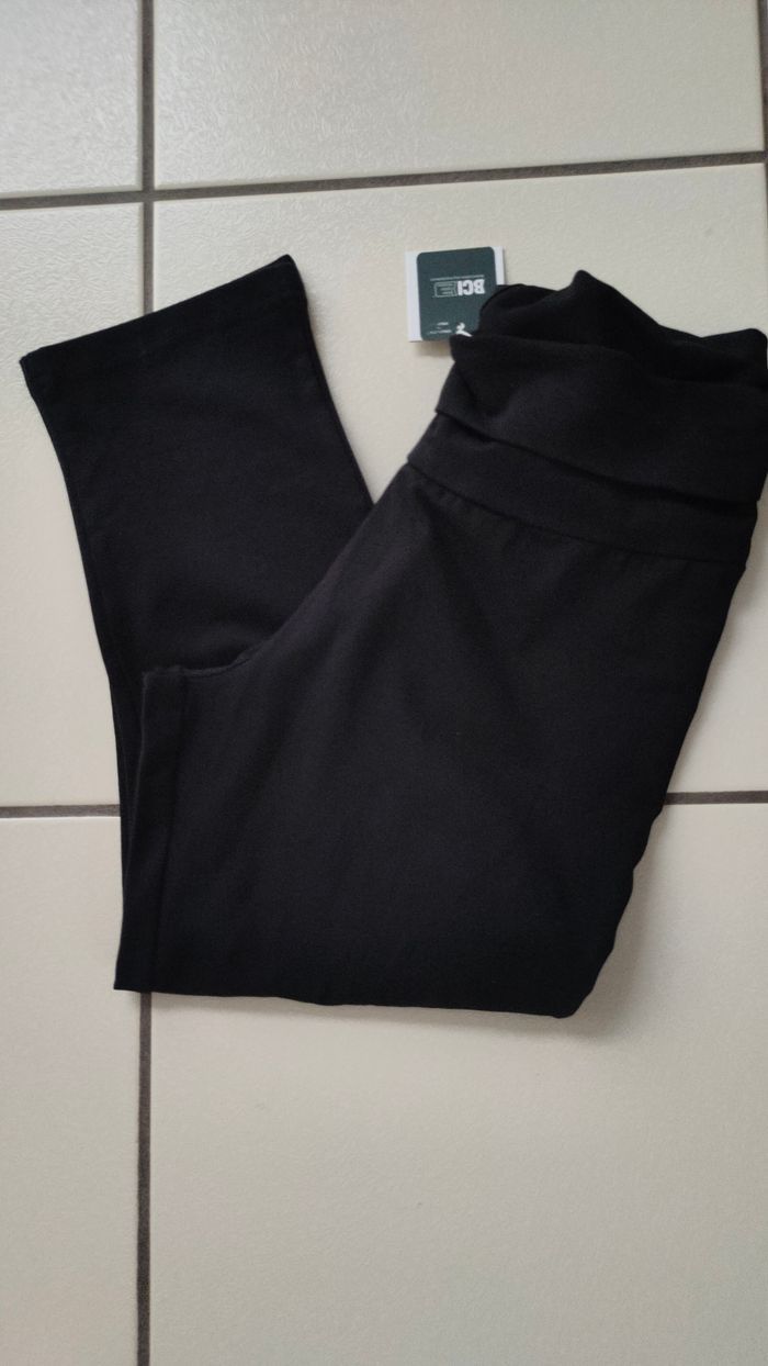 legging court noir femme NEUF taille 34 ONLY