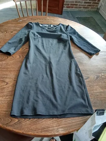 Robe dos nu