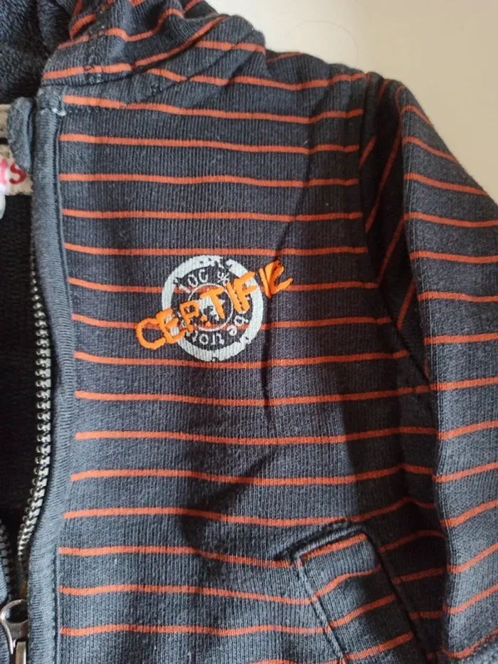 Veste 6 mois - photo numéro 4