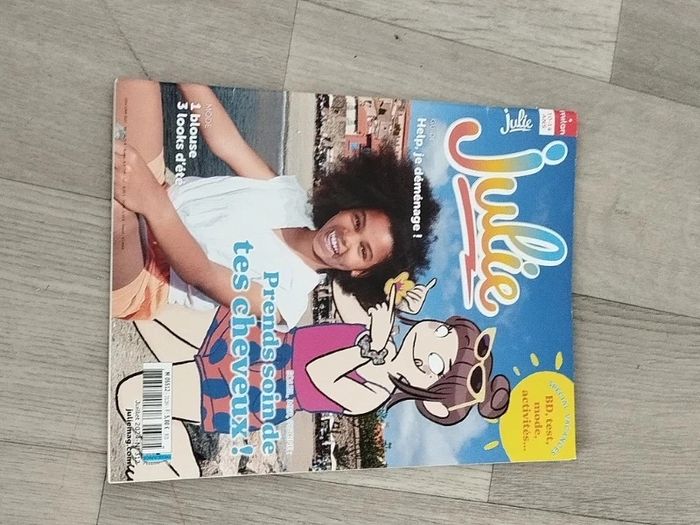Lot de 10 magazines Julie années2024 L092  7608945354 - photo numéro 9