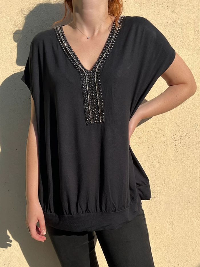 T-shirt tunique ample noir avec perles - photo numéro 6