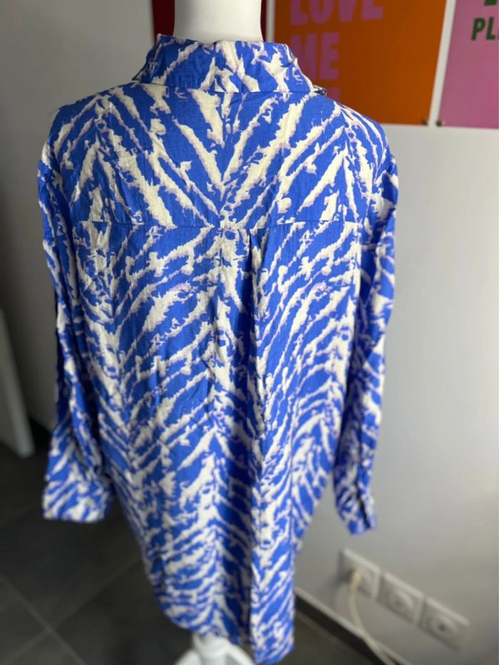 Chemise Bleu Lila Manches Longues Oversize taille M/L - photo numéro 2