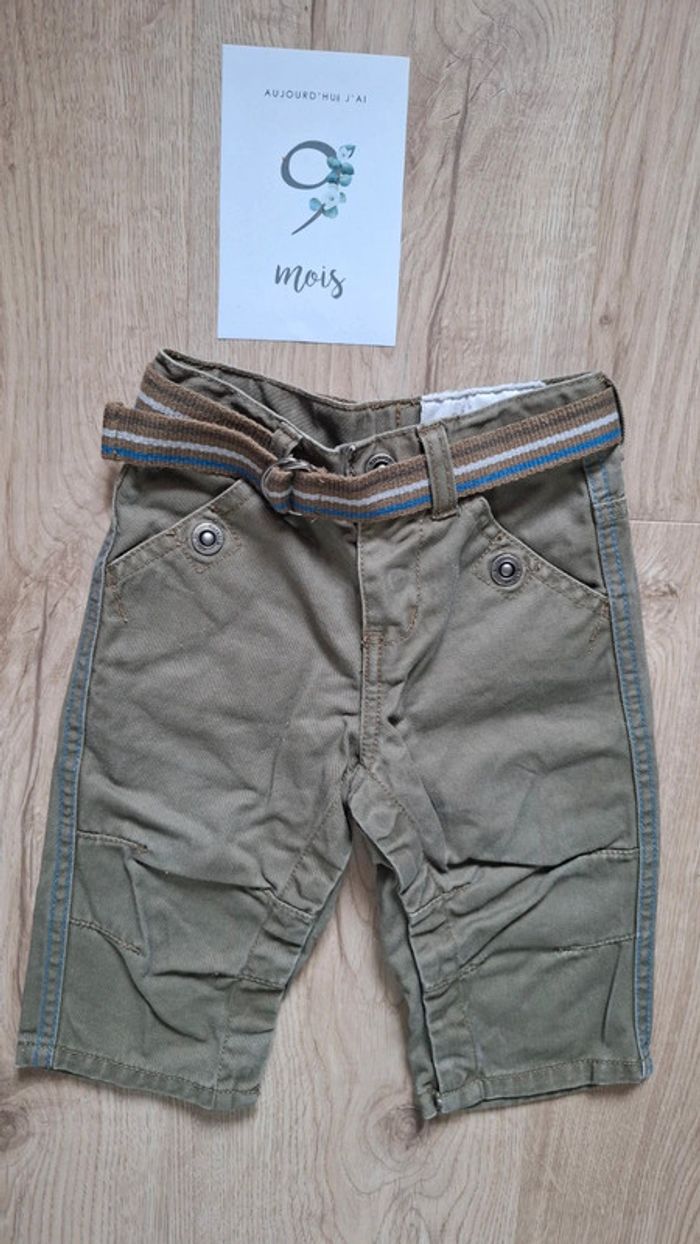 Pantalon kaki 9mois +ceinture NEUF