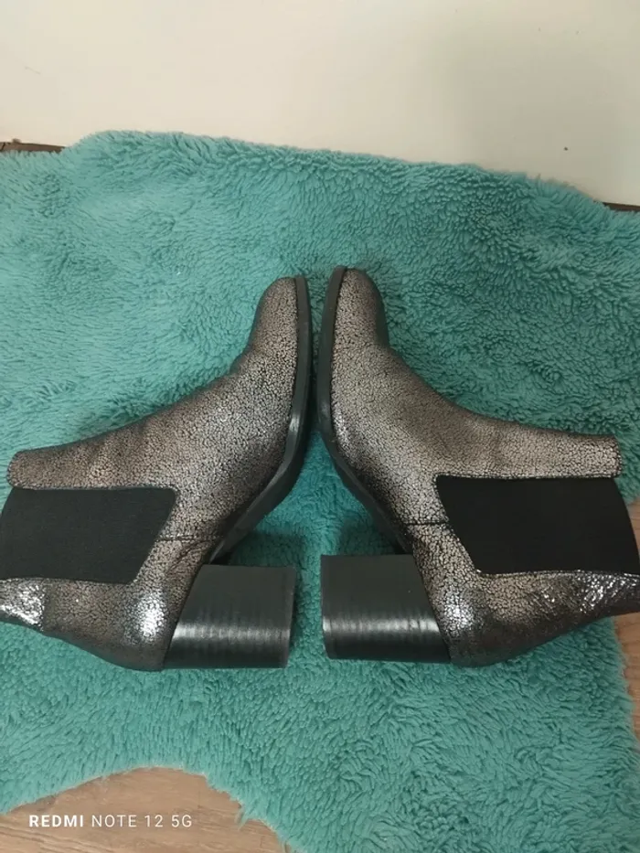 Jolie paire de Bottines Argenté Morgan pointure 36 - photo numéro 8