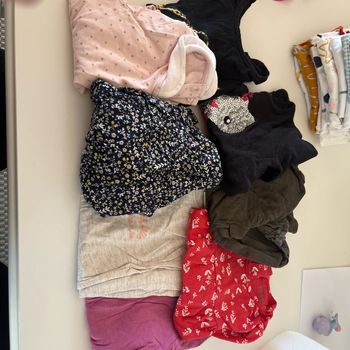 7 tee short manches longues + 1 blouses fille 24 mois