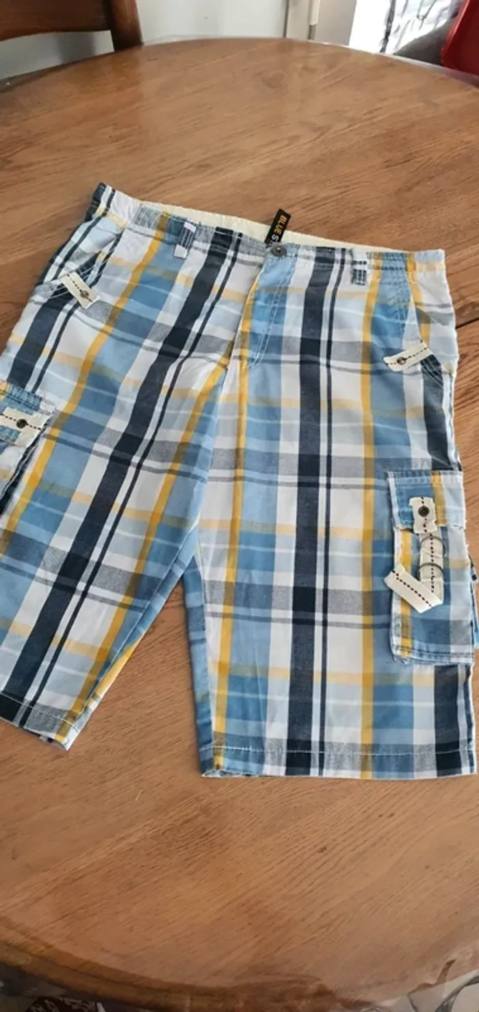 Bermuda homme blue star 44