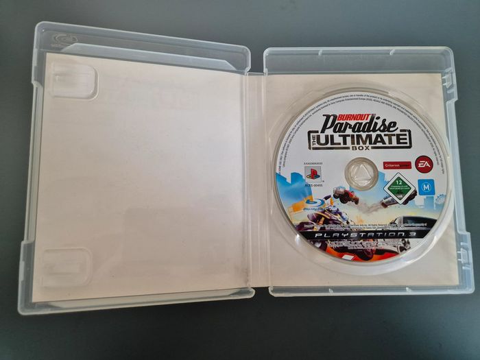 Burnout Paradise The Ultimate Box PAL FR Playstation 3 - photo numéro 3