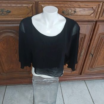 Tee-shirt noir manche chauve-souris taille 44