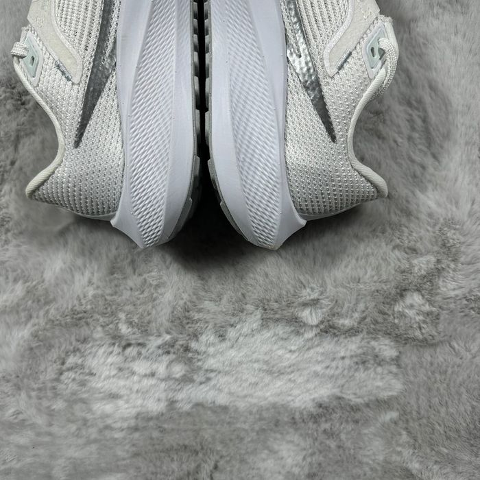 Nike Air Zoom Pegasus 40 « Metallic Silver » pointure 36 - photo numéro 9
