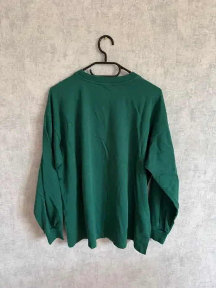 haut à manches longues vert sapin Asos taille S - photo numéro 4
