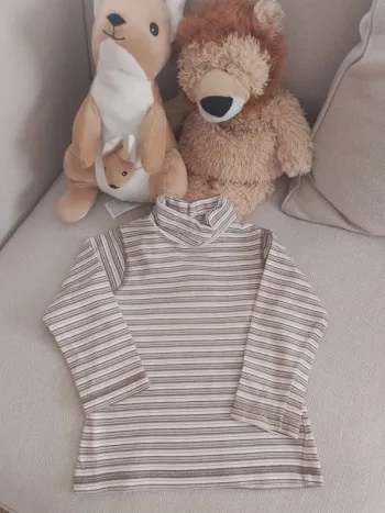 T shirt col roulé bébé