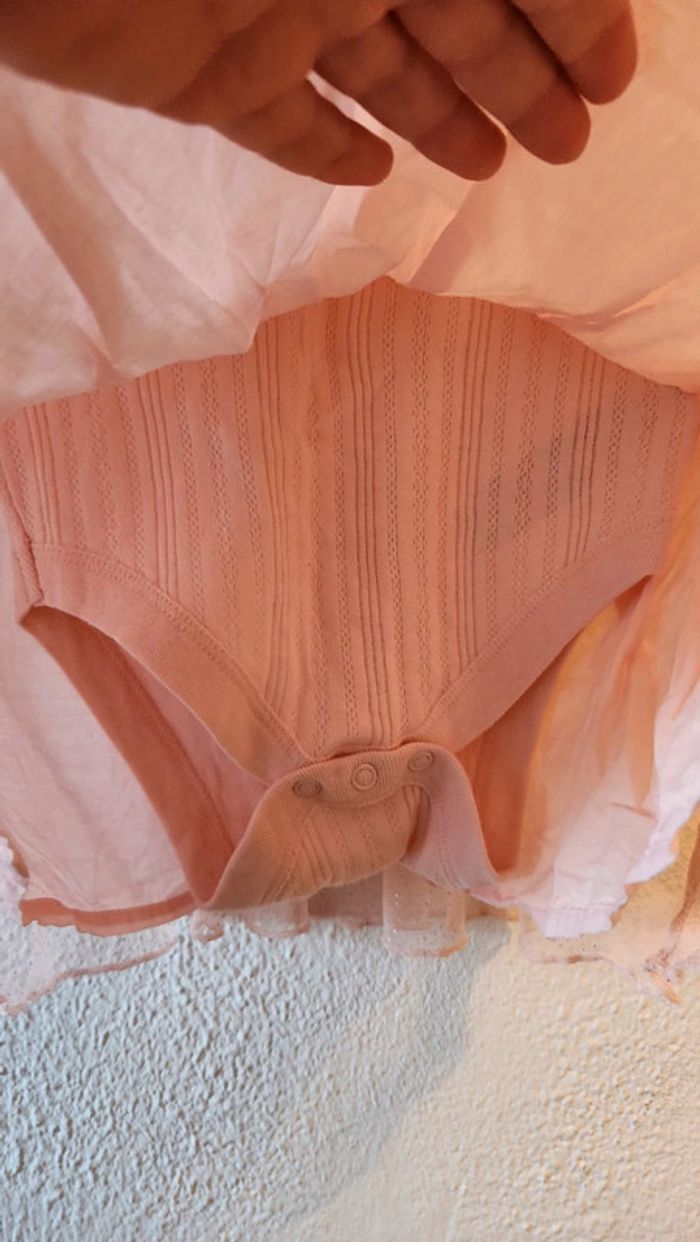 Jolie robe rose pailletée taille 9-12 mois 80cm - photo numéro 2