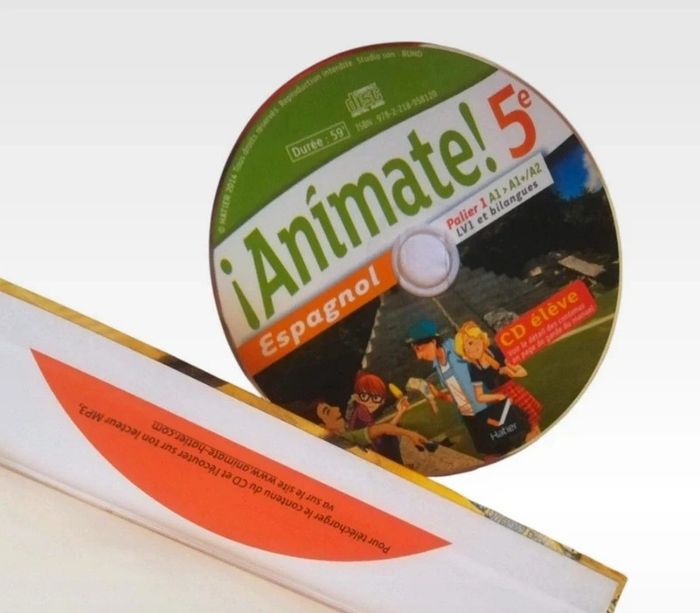 Lot manuel scolaire et cahier espagnol - photo numéro 3