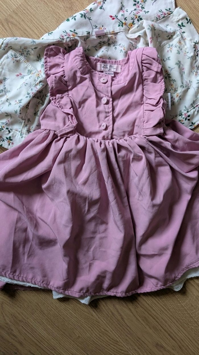 Robe avec gilet léger 2 ans - photo numéro 4