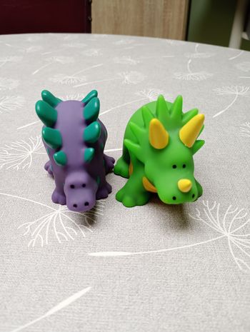Jouets de bain dinosaures