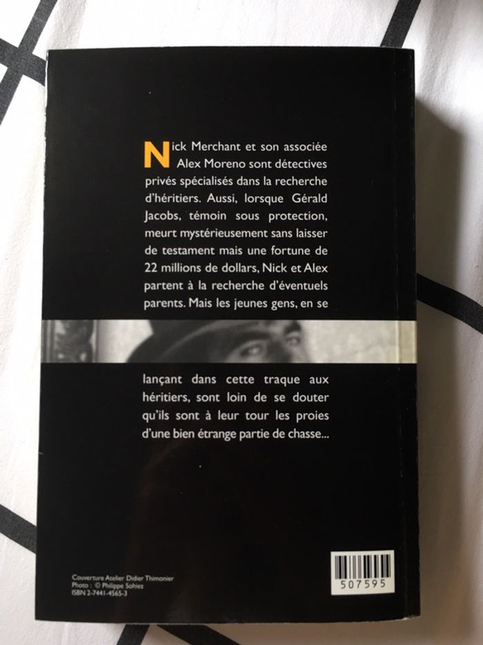 Livre la chasse aux héritiers - photo numéro 2