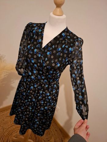 Robe noire cache-coeur Fleurie Cache Cache taille XS/S 34/36