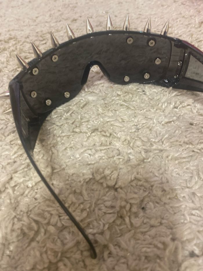 Lunettes style punk - photo numéro 5