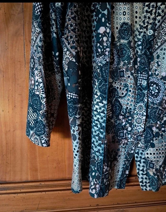 Chemise NEUVE pour femme taille 2XL - photo numéro 5