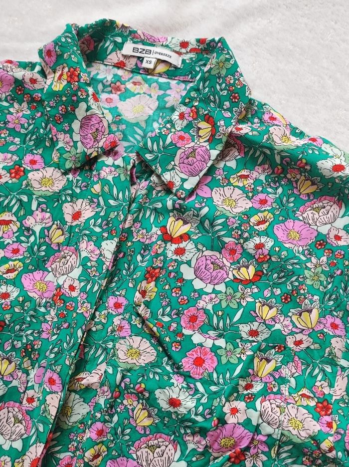 Chemisier fleurie oversize taille XS - photo numéro 4