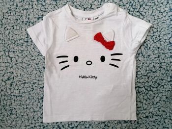 Tee-shirt hello Kitty fille taille 6 mois