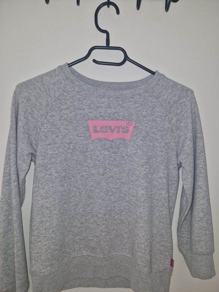 Pull Levi's