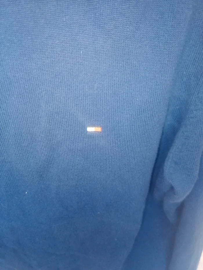 Pull en v Tommy Hilfiger - photo numéro 3